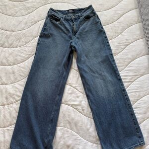 Hollister Relaxed Fit Dark Blue Jeans